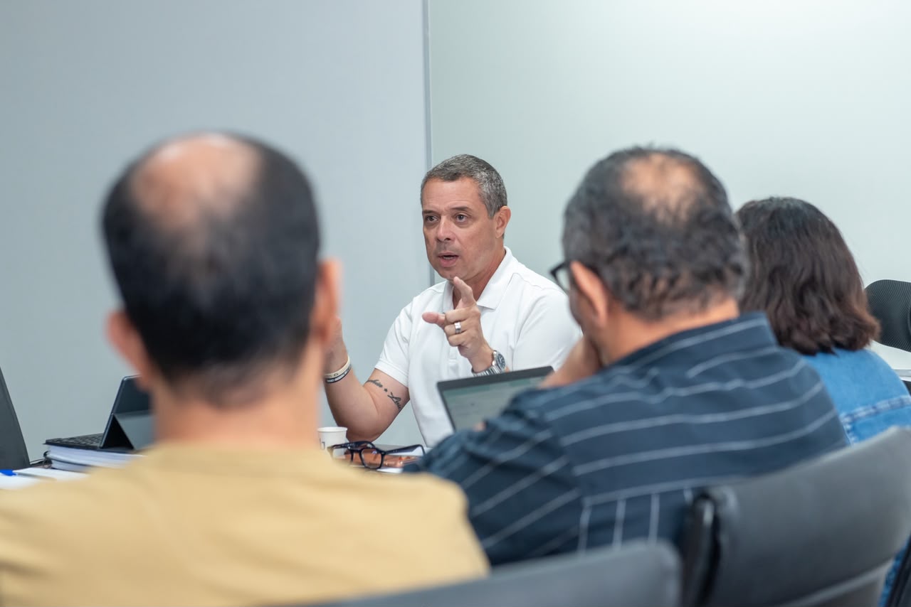 Após reunião com Fábio Mitidieri, movimentos sociais nacionais declaram apoio à reeleição