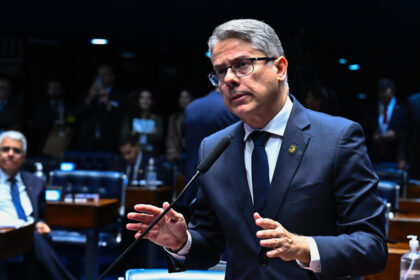 Alessandro Vieira reage a ação de Gilmar Mendes e invoca imunidade parlamentar