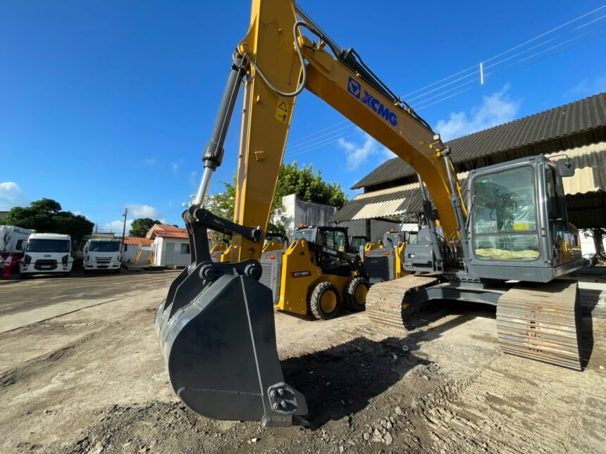 Aracaju amplia frota da Emurb com novos equipamentos urbanos
