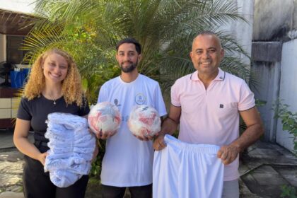 Aracaju entrega uniformes para Copa de Futsal de Surdos