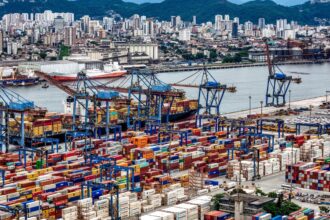 Brasil lança R$ 18,5 bi para proteger exportadores do tarifaço dos EUA