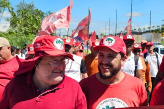 Camilo Daniel participa da Marcha do Trabalhador Rural e defende reforma agrária