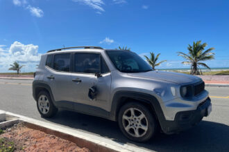 Ciclista de 55 anos fica ferido após colisão com carro no Robalo