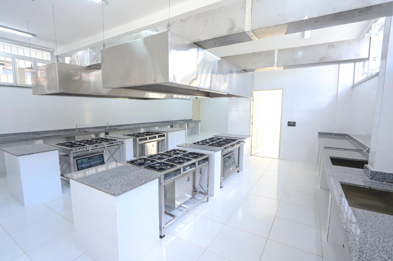 Cozinha industrial de escola estadual em Sergipe