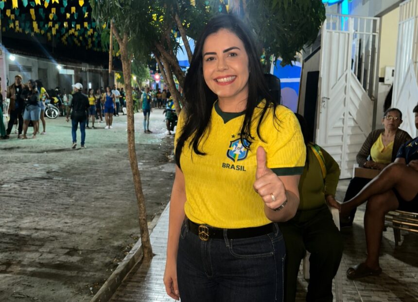 Emanuelly Hora se destaca em pesquisa de intenção de voto entre sergipanos