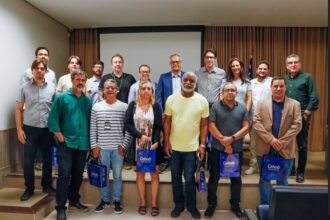 Evento em Sergipe prepara condomínios para desafios dos carros elétricos
