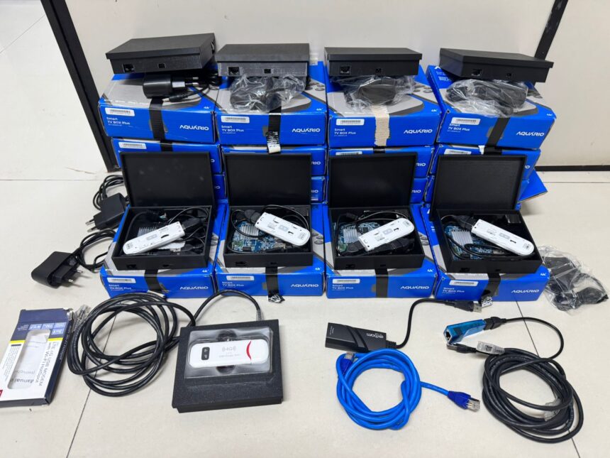 Funcionária de financeira é presa em Lagarto suspeita de fraude eletrônica