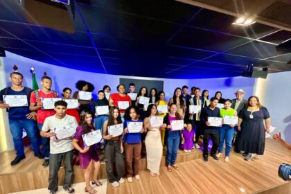 Fundat certifica jovens do programa Empresa Protagonista e inicia encaminhamentos