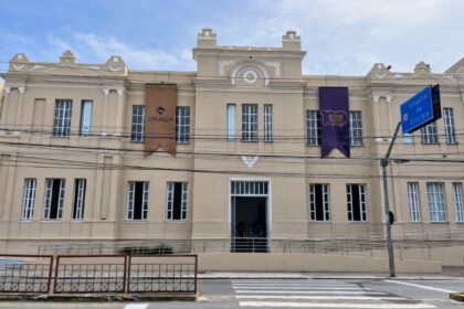 Hospital de Cirurgia homenageia legado de Augusto Leite com missa