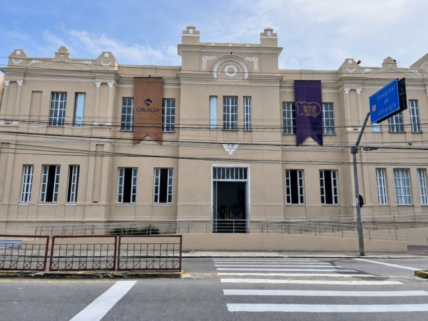 Hospital de Cirurgia homenageia legado de Augusto Leite com missa