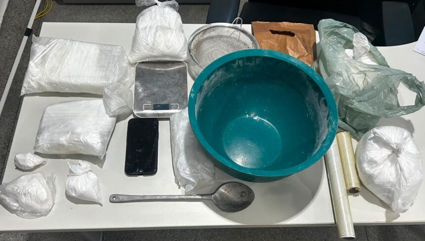 Mulher é presa com 1,36 kg de cocaína em Itabaiana