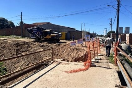 Obras fecham acesso de pedestres à ponte no Santa Maria, em Aracaju