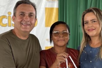 Parceria leva mais de 140 óculos a famílias de São Francisco