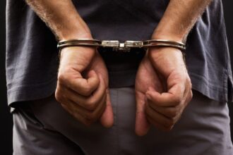 Polícia Civil prende homem por invasão de conta e prejuízo de R$ 50 mil