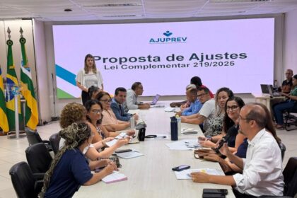 Prefeitura de Aracaju discute melhorias na previdência com centrais sindicais