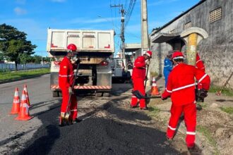Prefeitura de Aracaju mantém operação tapa-buraco para melhorar vias da cidade