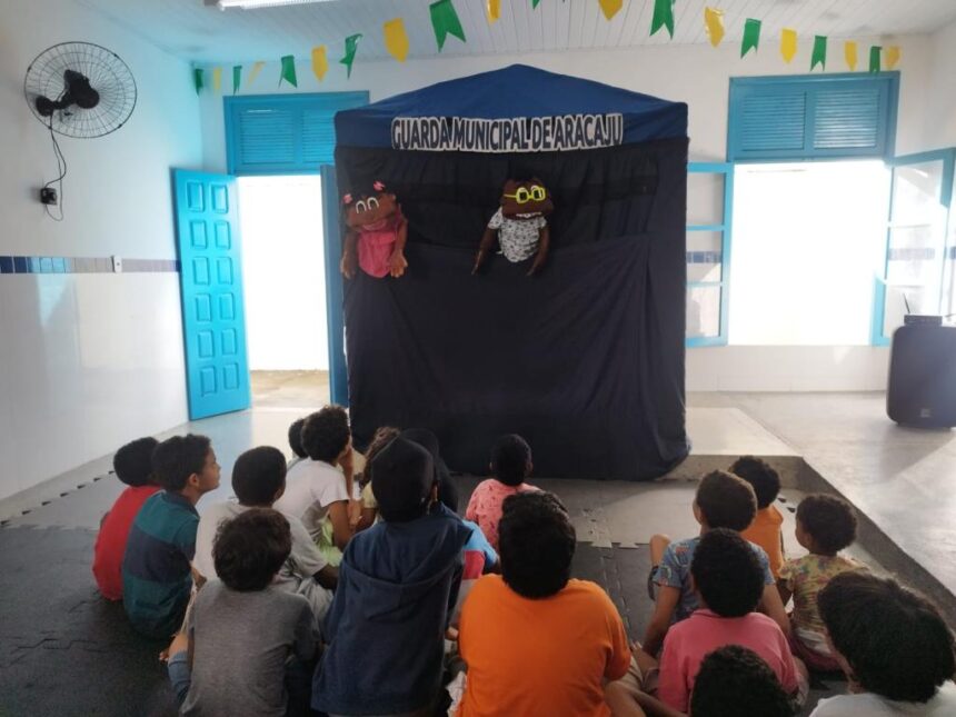 Projeto Férias Voluntárias oferece atividades recreativas para jovens em Aracaju