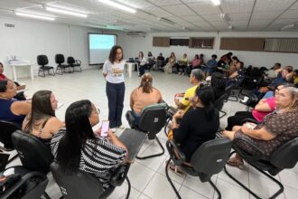 Aracaju capacita agentes de saúde para reforçar apoio à amamentação