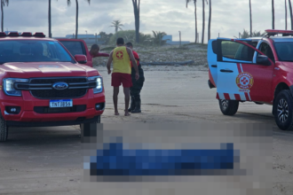 Bombeiros encontram corpo e investigam ligação com desaparecimento