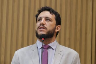 Camilo Daniel propõe pontos de apoio para entregadores em Aracaju