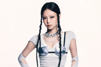 A cantora Jennie, do BLACKPINK, em imagem de divulgação de seu trabalho solo