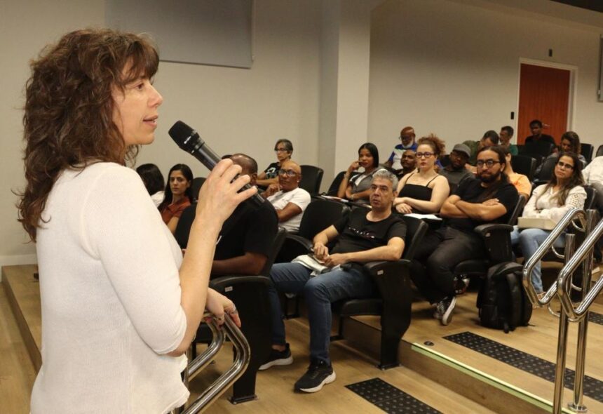 Curso da Secult Aju capacita agentes culturais em Aracaju