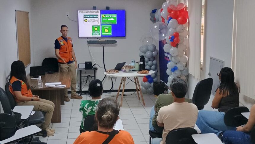 Defesa Civil apresenta plano de evacuação a moradores da Zona de Expansão