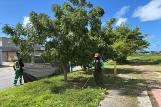 Emsurb intensifica limpeza e manutenção em 11 bairros de Aracaju