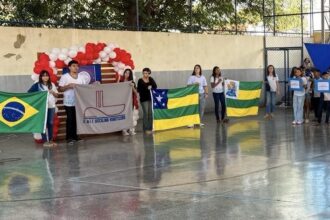 Escola Juscelino Kubitschek abre Jogos Interclasses com cultura afro-brasileira