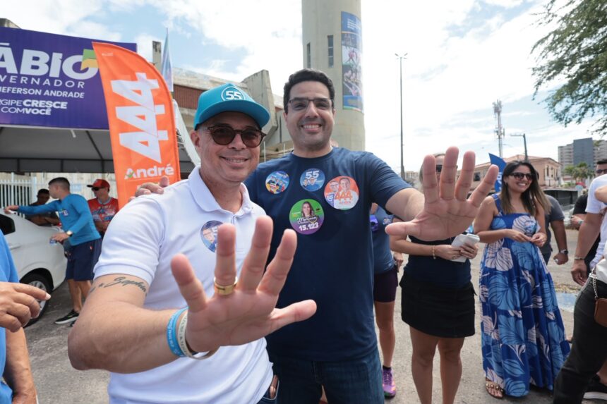 Fábio Mitidieri abre campanha com adesivaço em Aracaju e Socorro