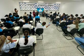 Fórum em Aracaju debate aprendizagem e primeiro emprego para jovens