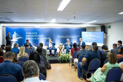 Fórum reúne municípios para fortalecer regulação e atrair investimentos