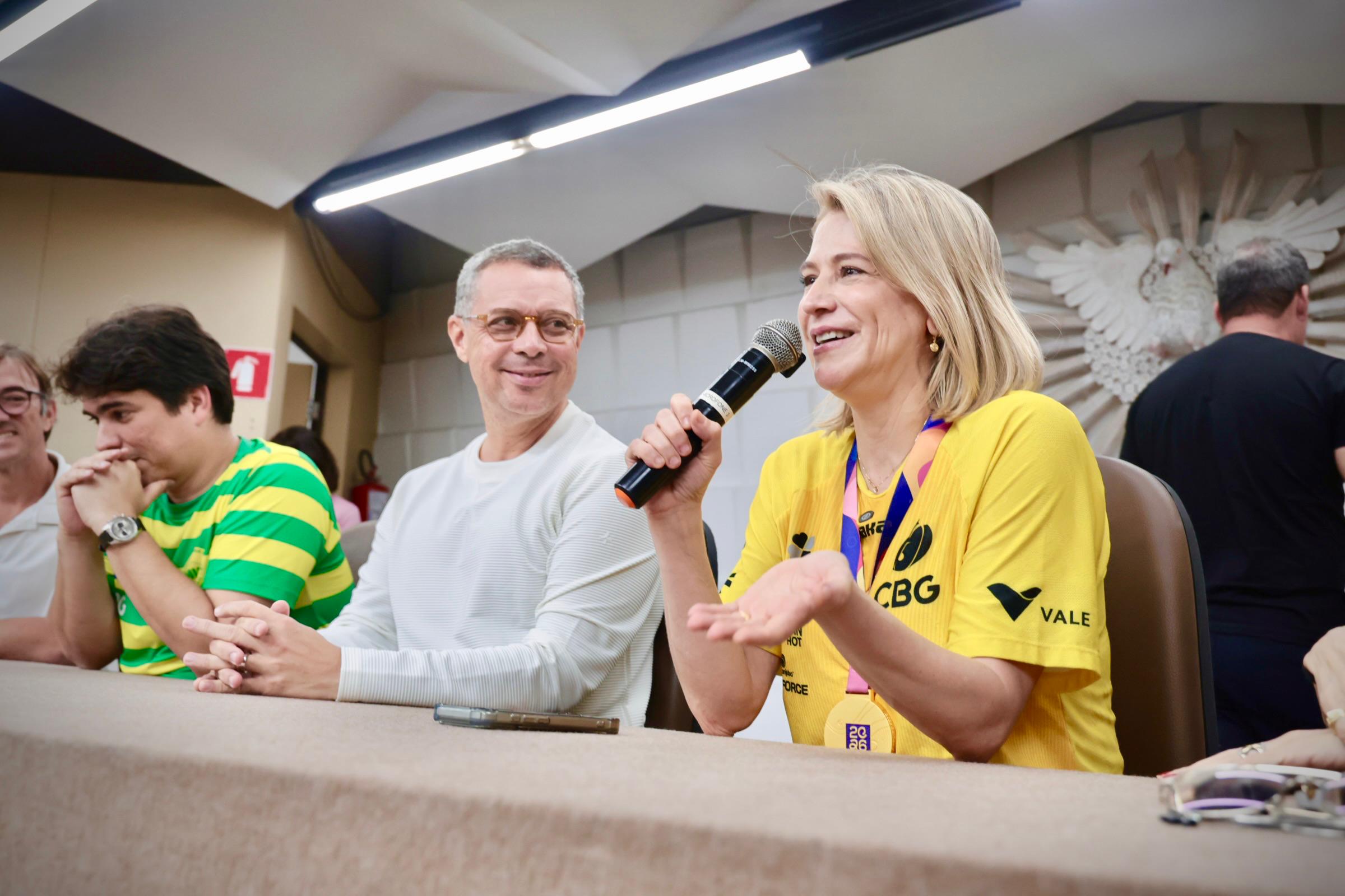 Seleção Brasileira de Ginástica Rítmica recebida no Palácio dos Despachos