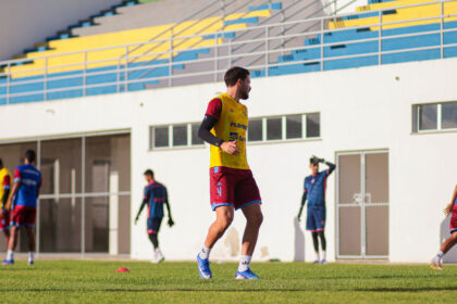 Itabaiana faz 6 a 0 em teste e ajusta time para duelo contra o Caxias