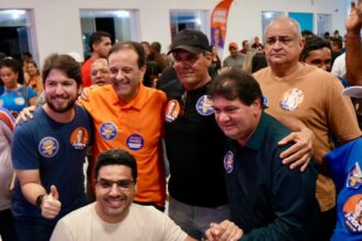Jorginho Araujo reforça apoio à reeleição em encontro político em Aracaju