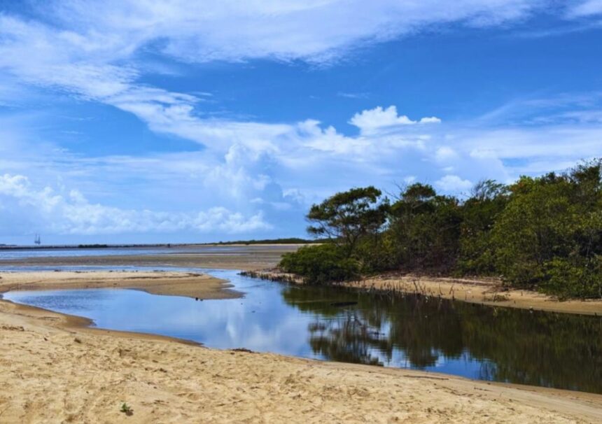 Maré acima de 2 metros coloca áreas de Aracaju em alerta até sexta