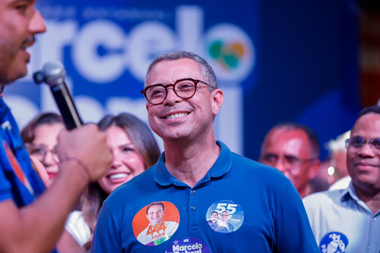 Governador Fábio Mitidieri durante agenda de campanha em Sergipe