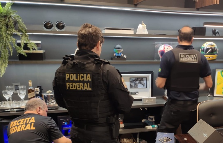 PF mira lavagem com apostas e cumpre mandados em Sergipe