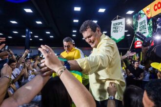 PSB reúne aliados e fortalece projeto de Cláudio Mitidieri à Câmara