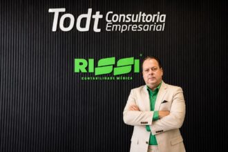 Rissi amplia suporte contábil especializado para médicos em Sergipe