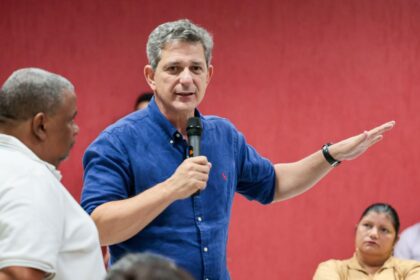 Rogério Carvalho amplia apoio de prefeitos com envio de recursos a Sergipe