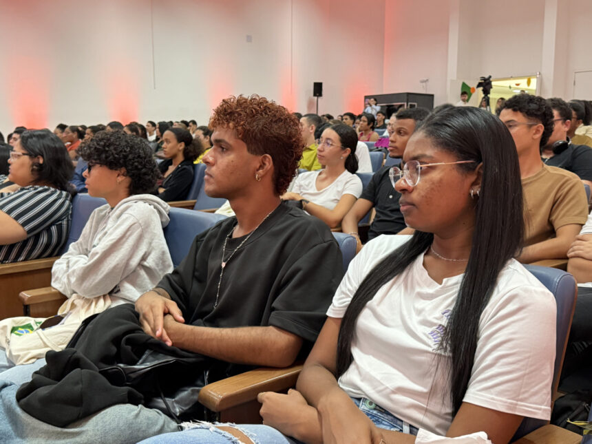 Sergipe abre qualificação para 1.780 jovens no Programa Primeiro Emprego