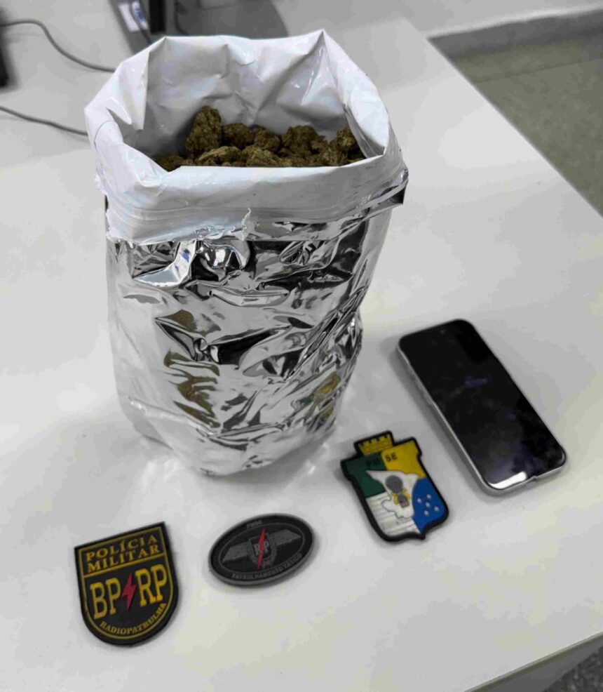 Suspeito joga droga pela janela e acaba preso na Zona Oeste de Aracaju