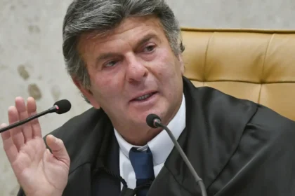 Fux restaura ordem para retirar posts sobre Nossa Senhora Aparecida
