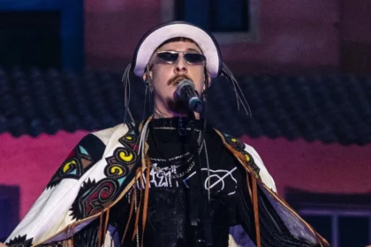 Getúlio Abelha celebra o forró em show na Casa de Francisca, em SP